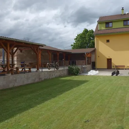 Bořikovský Dvůr Penzion 3*